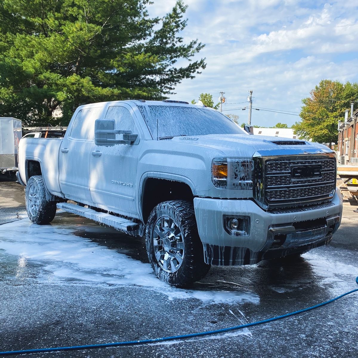 Truck / Large SUV Mobile Wash