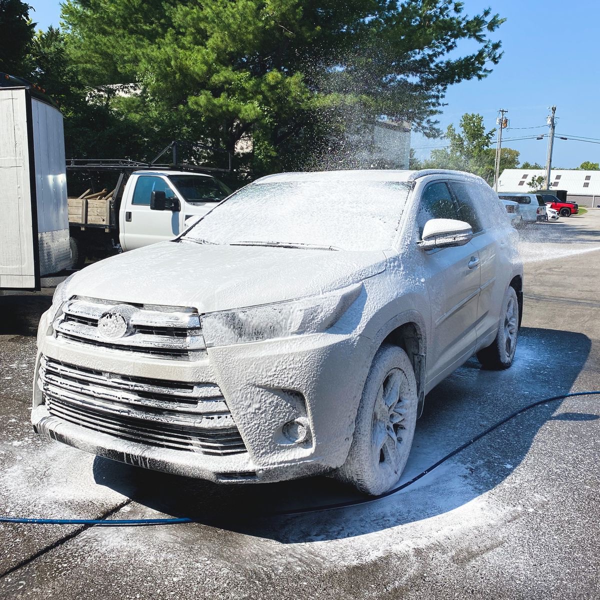 SUV Mobile Wash